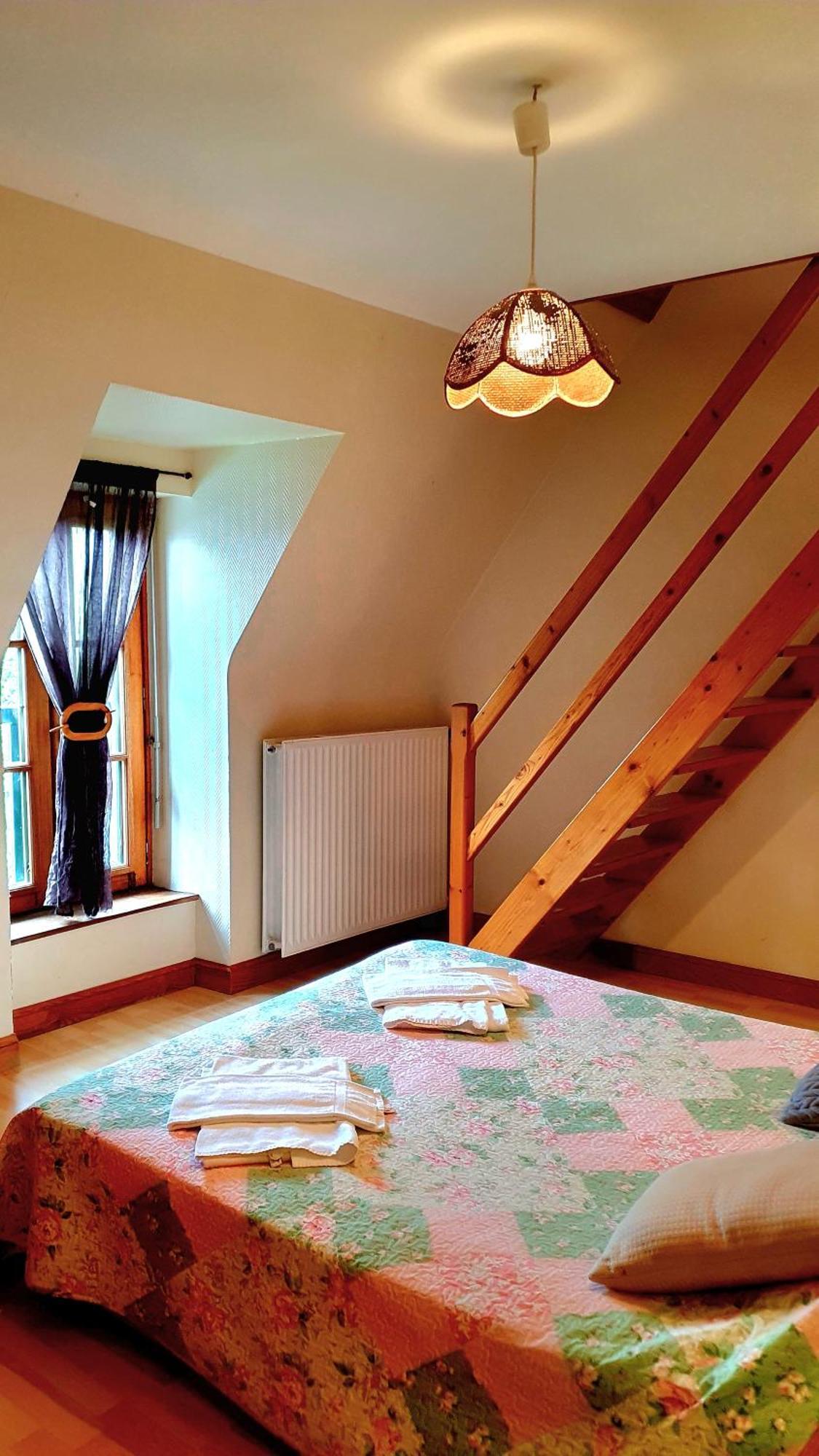 Herberg L'auberge De La Porte Saint-Jouan-des-Guérets